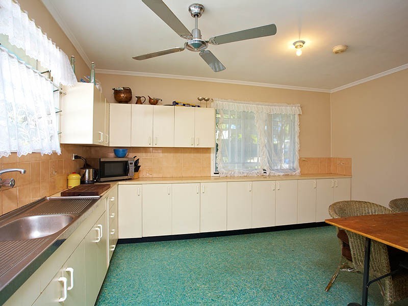 37 Saint Patrick Ave, Kuraby QLD 4112