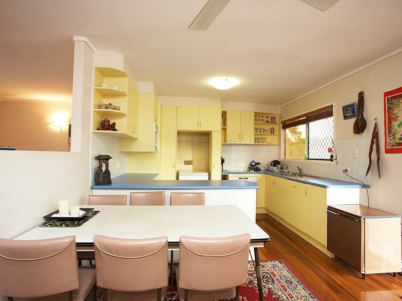 26 Camelia Ave, Logan Central QLD 4114