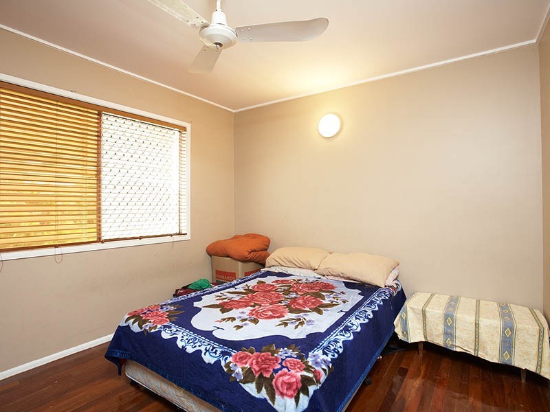 26 Camelia Ave, Logan Central QLD 4114
