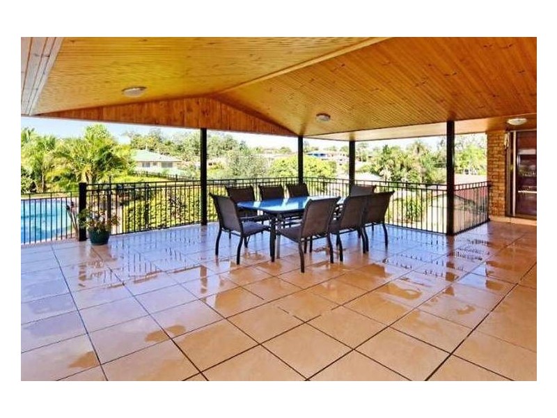 29 Blackthorn Cr, Shailer Park QLD 4128