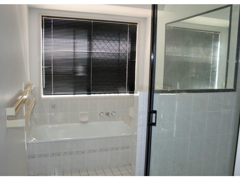 Regents Park QLD 4118