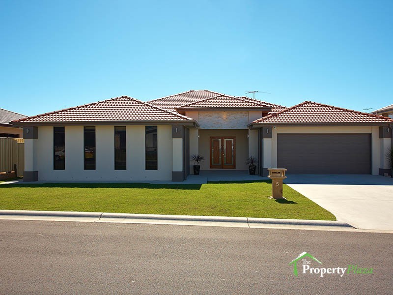 5 Fordham Ct, Regents Park QLD 4118