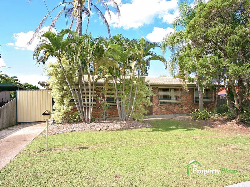 15 Bursaria Cr, Crestmead QLD 4132