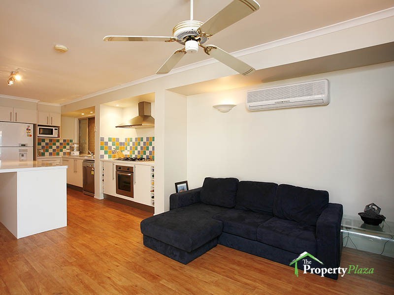 19 Gingko Cr, Regents Park QLD 4118