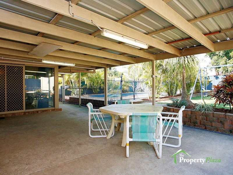 19 Gingko Cr, Regents Park QLD 4118