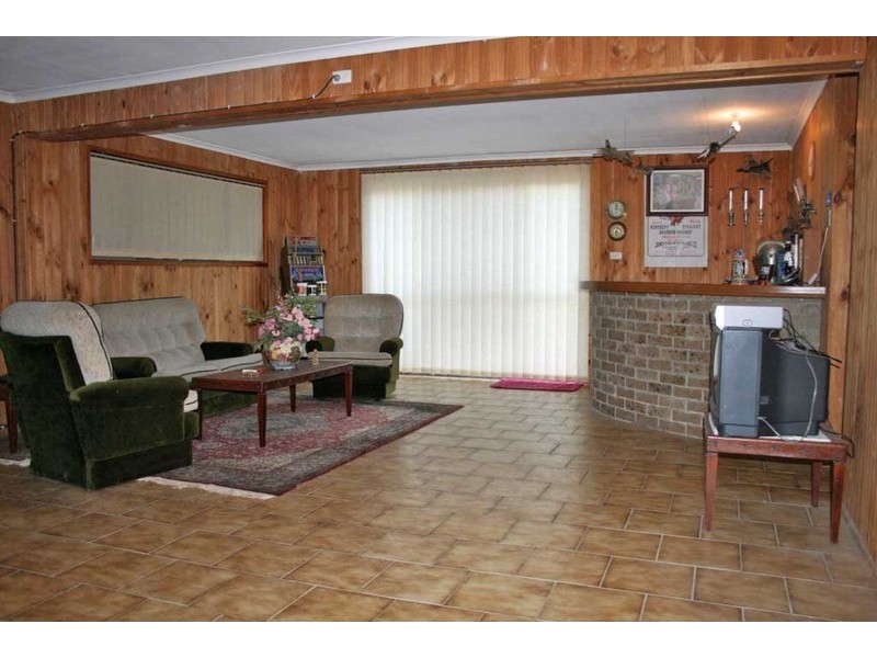 21-25 Isabel St, Loganlea QLD 4131