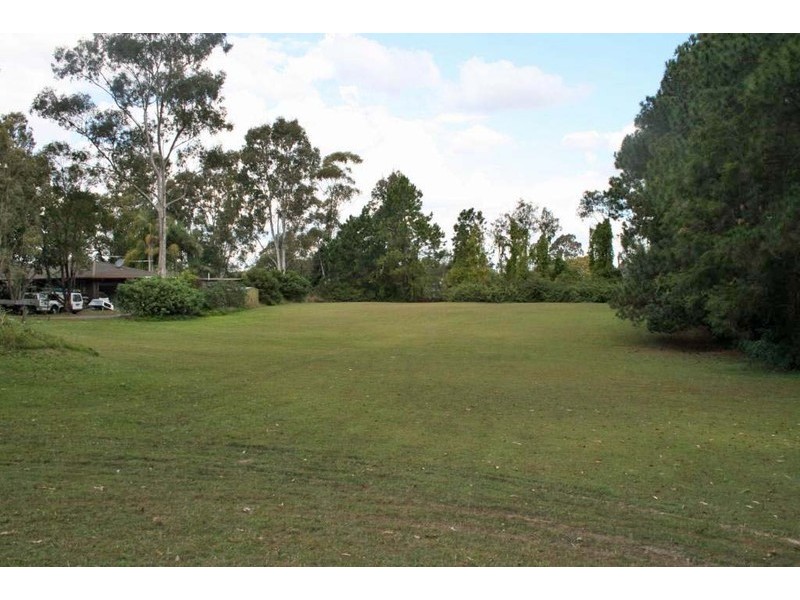 21-25 Isabel St, Loganlea QLD 4131