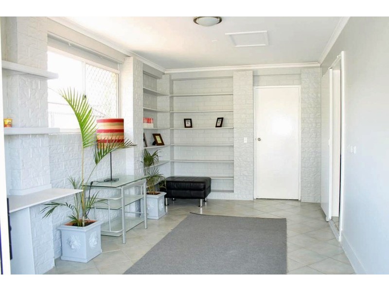 36 Haldham Crescent, Regents Park QLD 4118