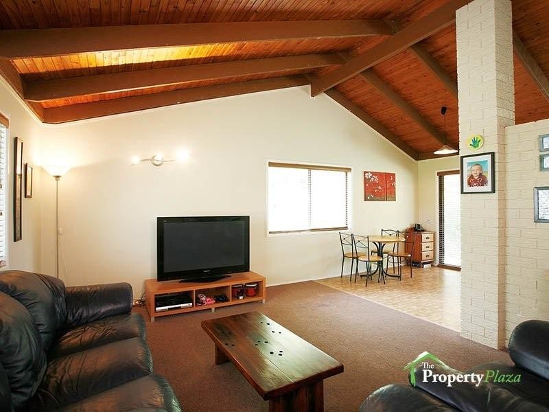 10 Joseph Court, Browns Plains QLD 4118