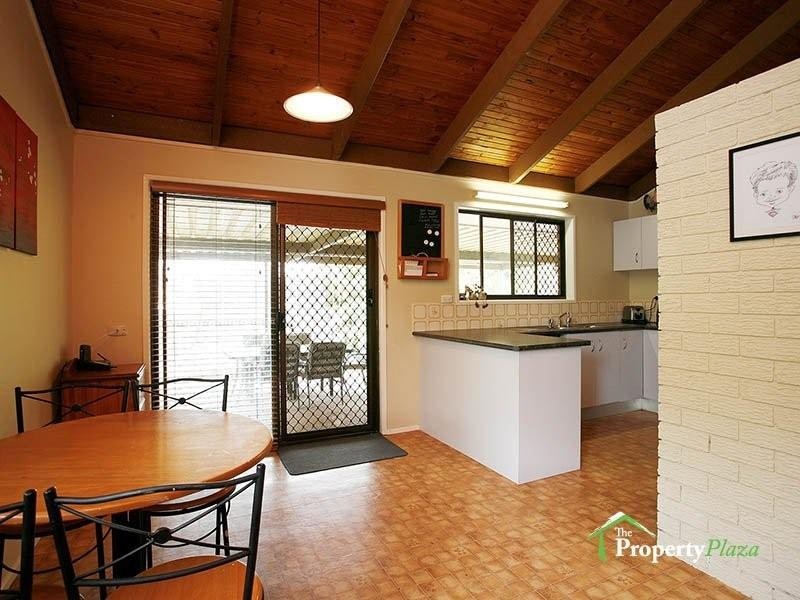 10 Joseph Court, Browns Plains QLD 4118