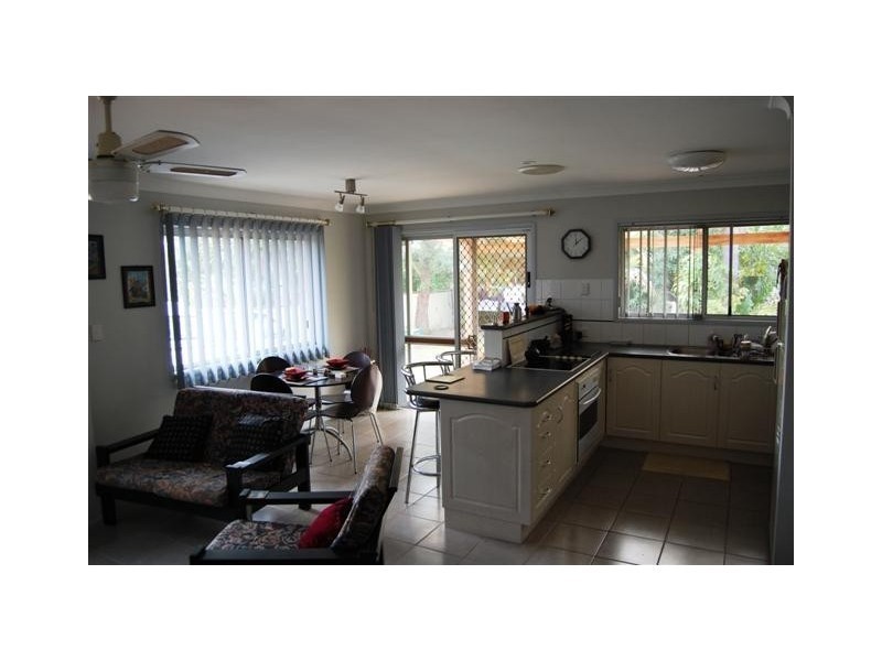 Regents Park QLD 4118