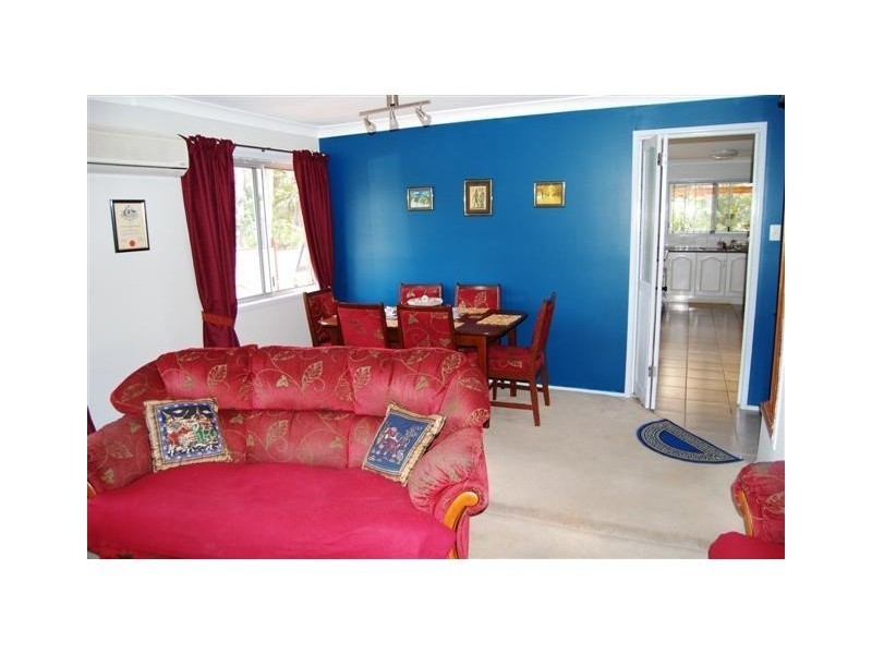 Regents Park QLD 4118