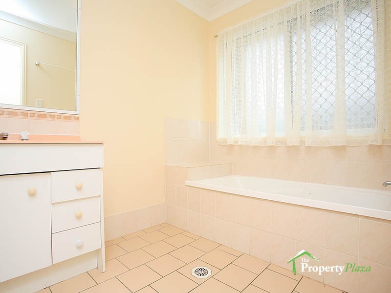 Boronia Heights QLD 4124