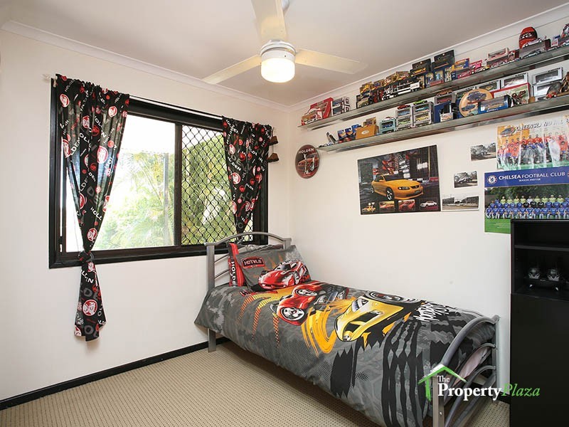 Regents Park QLD 4118