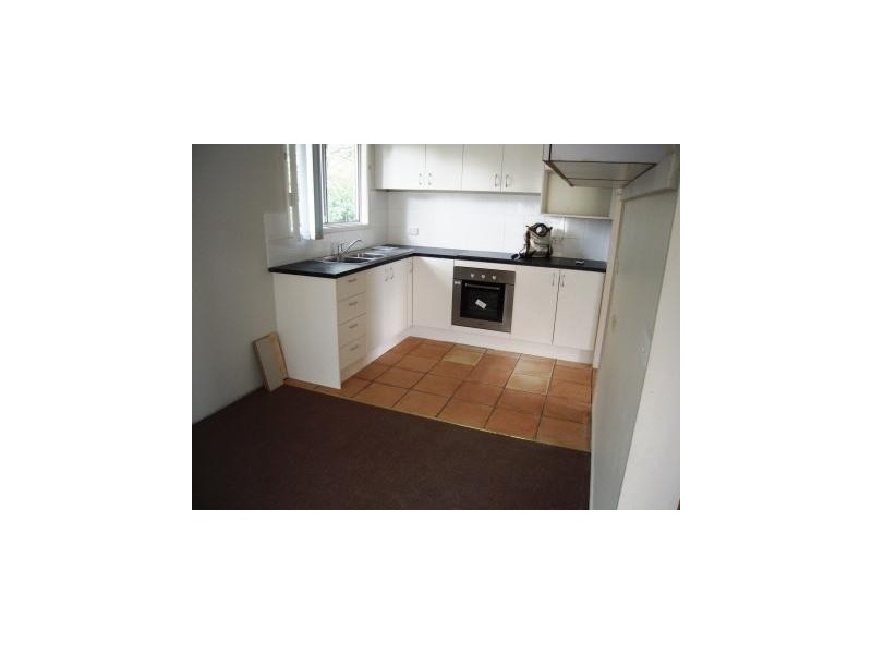 72 Ashton St, Kingston QLD 4114