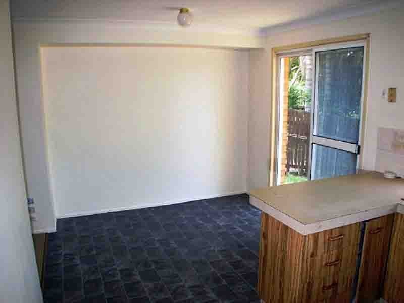 69 Radiata St, Hillcrest QLD 4118