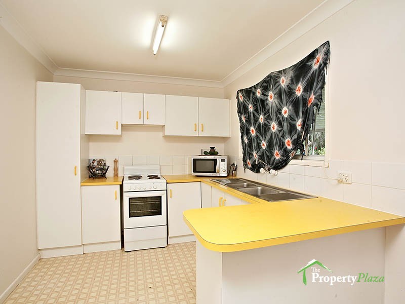 35 Wilton Cr, Boronia Heights QLD 4124
