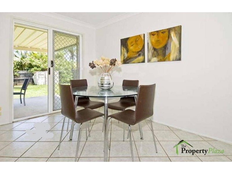 Crestmead QLD 4132