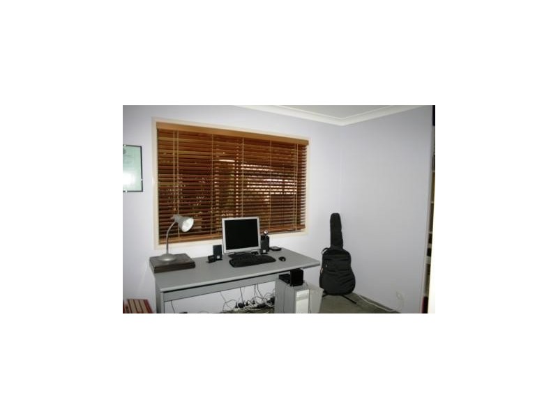Regents Park QLD 4118