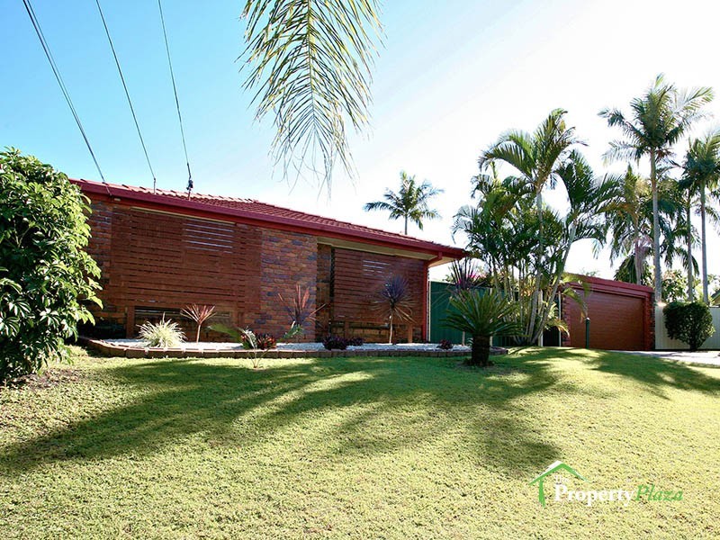32 Bennett Dr, Regents Park QLD 4118