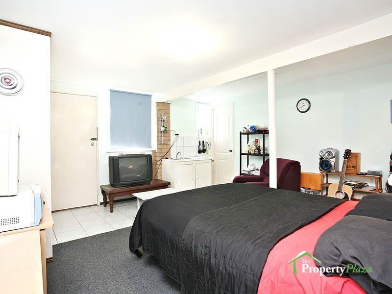 65  Smith Road, Woodridge QLD 4114