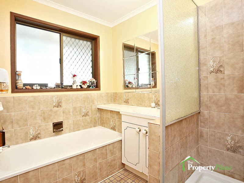 20 Adam Street, Browns Plains QLD 4118