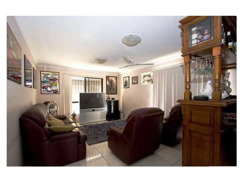 Crestmead QLD 4132