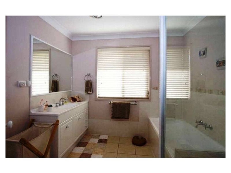 Crestmead QLD 4132