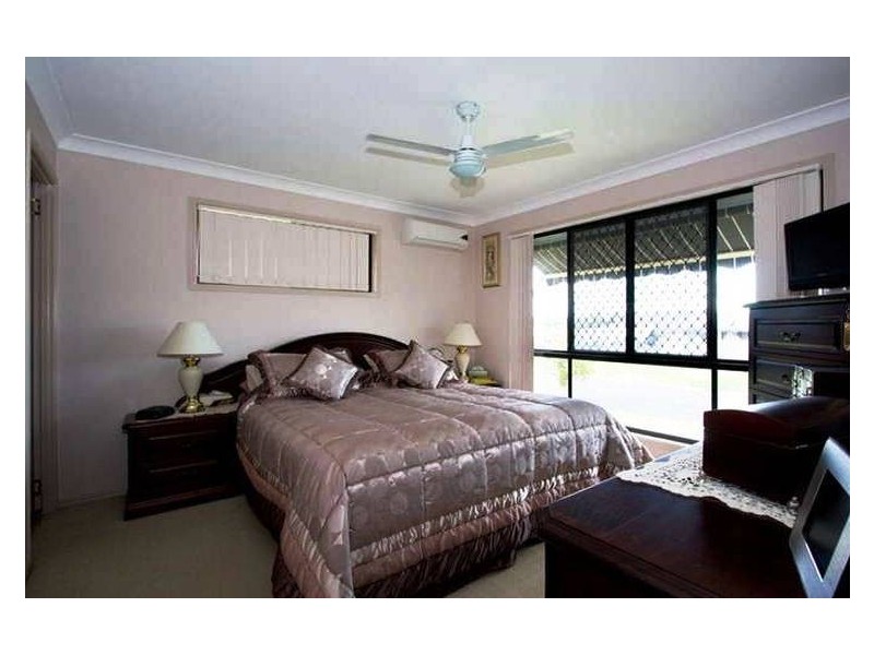 Crestmead QLD 4132