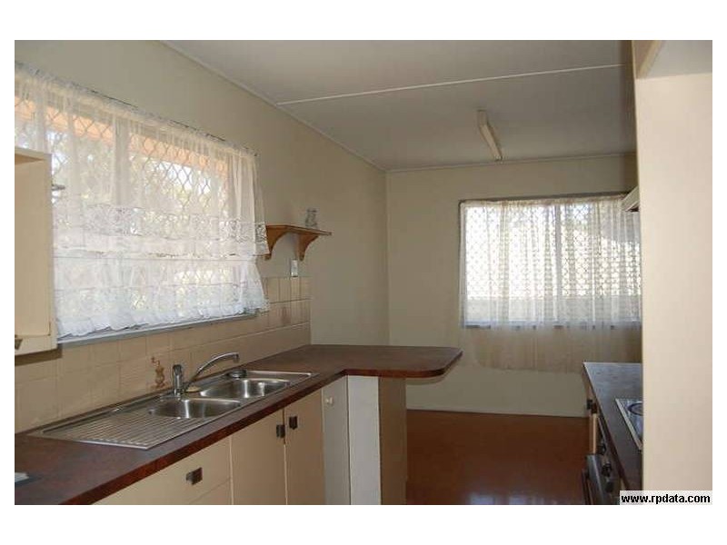 7 Floyd Street, Woodridge QLD 4114