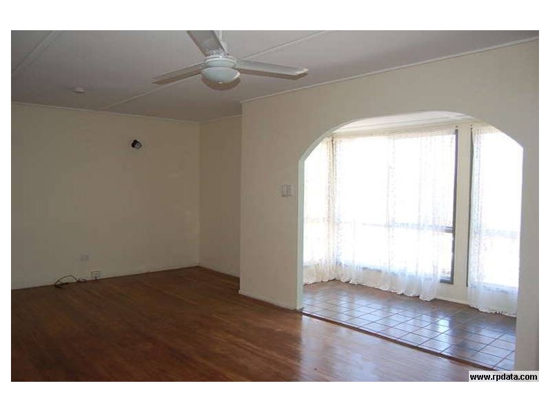 7 Floyd Street, Woodridge QLD 4114