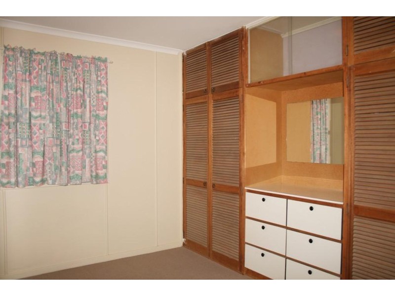 39 Oatland Place, Holland Park West QLD 4121