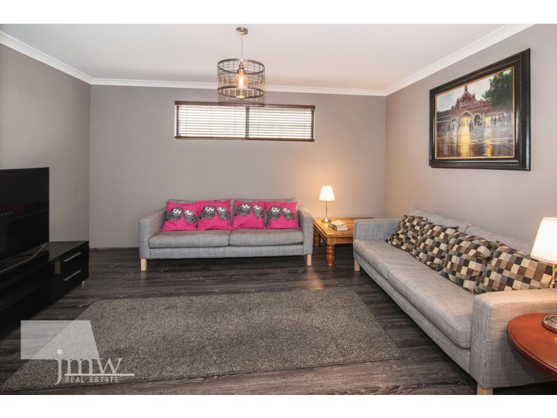 6 Pinehurst Crescent, Dunsborough WA 6281