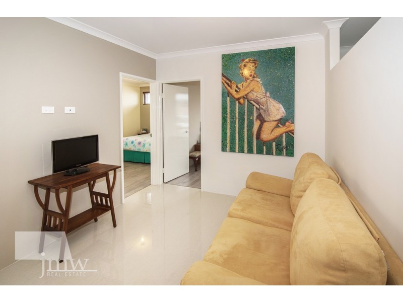 6 Pinehurst Crescent, Dunsborough WA 6281