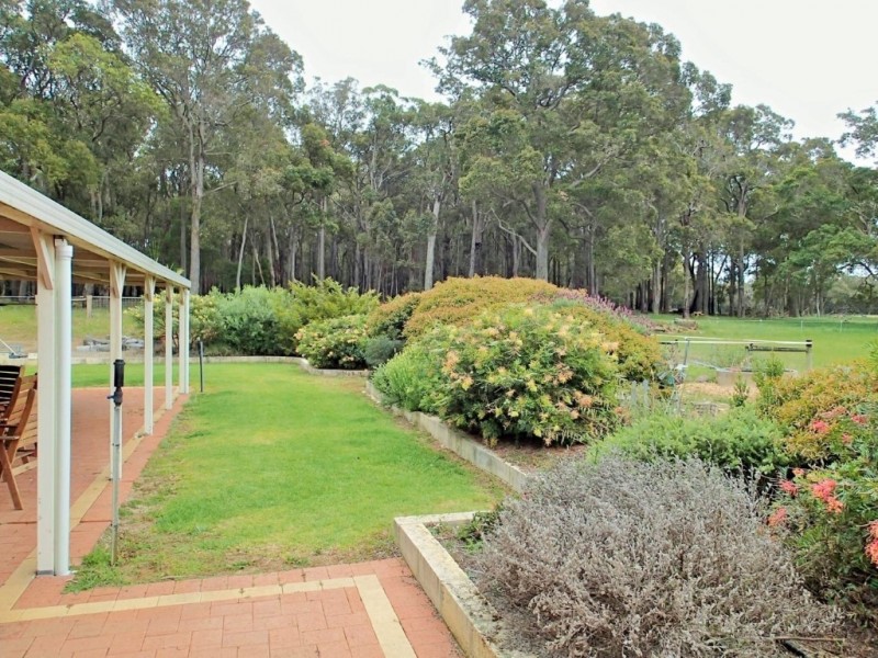 8732 Bussell Highway, Cowaramup WA 6284