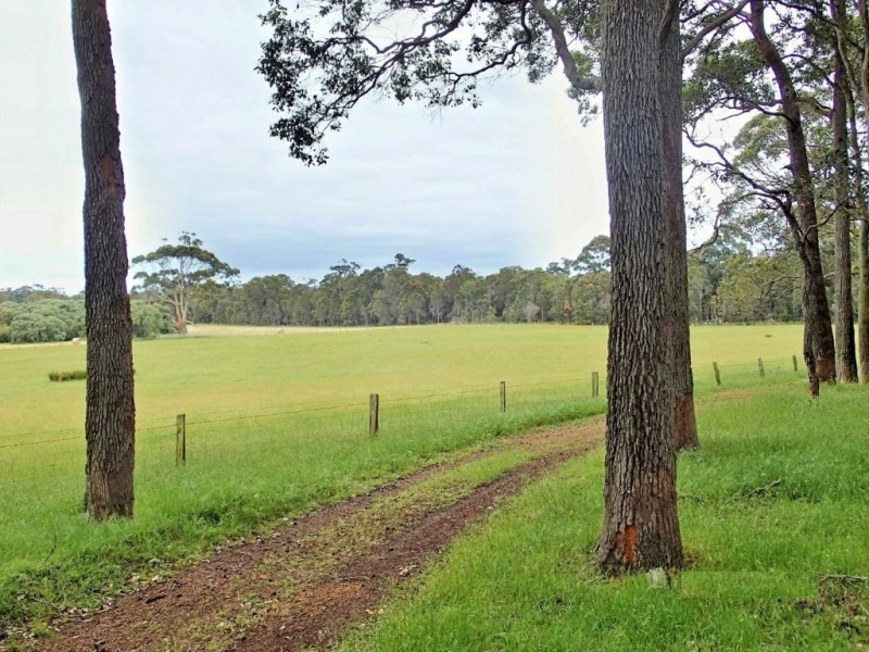 8732 Bussell Highway, Cowaramup WA 6284