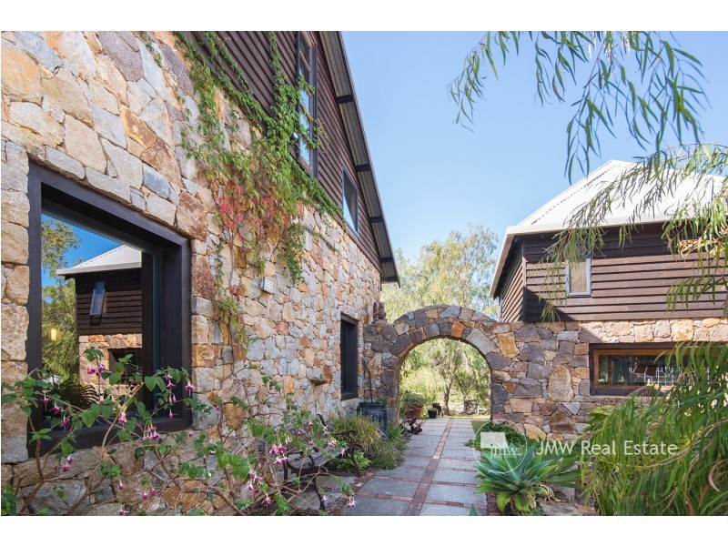 11 Seahawk Rest, Gracetown WA 6284