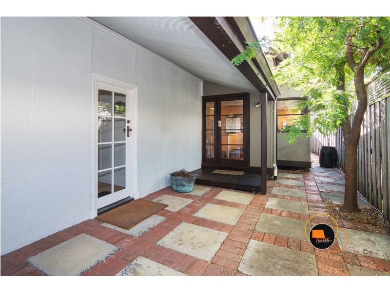 8 Newberry Road, Dunsborough WA 6281