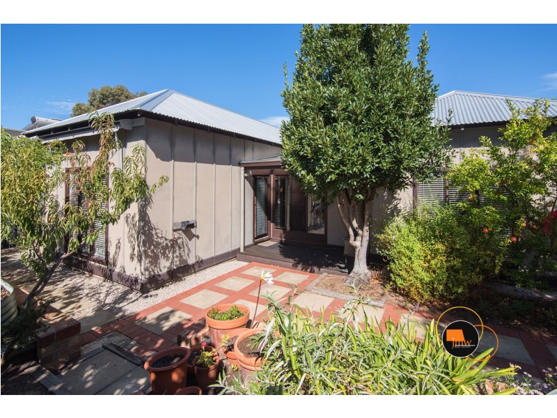 8 Newberry Road, Dunsborough WA 6281