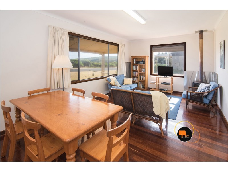 8 Percy Street, Gracetown WA 6284