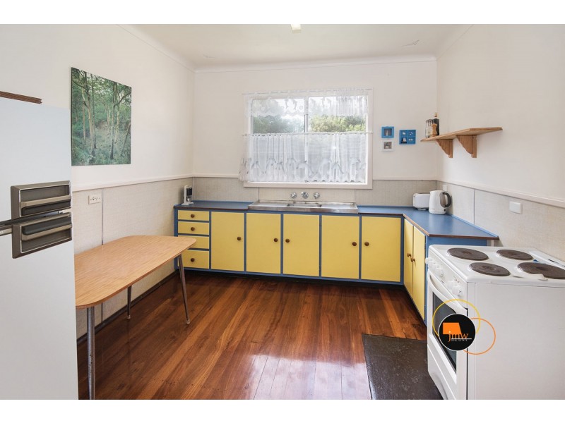 8 Percy Street, Gracetown WA 6284