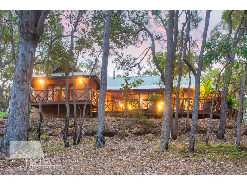 62 Burwood Lane, Yallingup Siding WA 6282