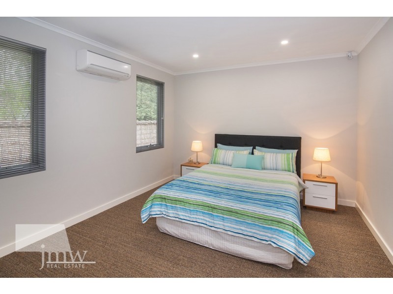 4 / 300 Geographe Bay Road, Quindalup WA 6281