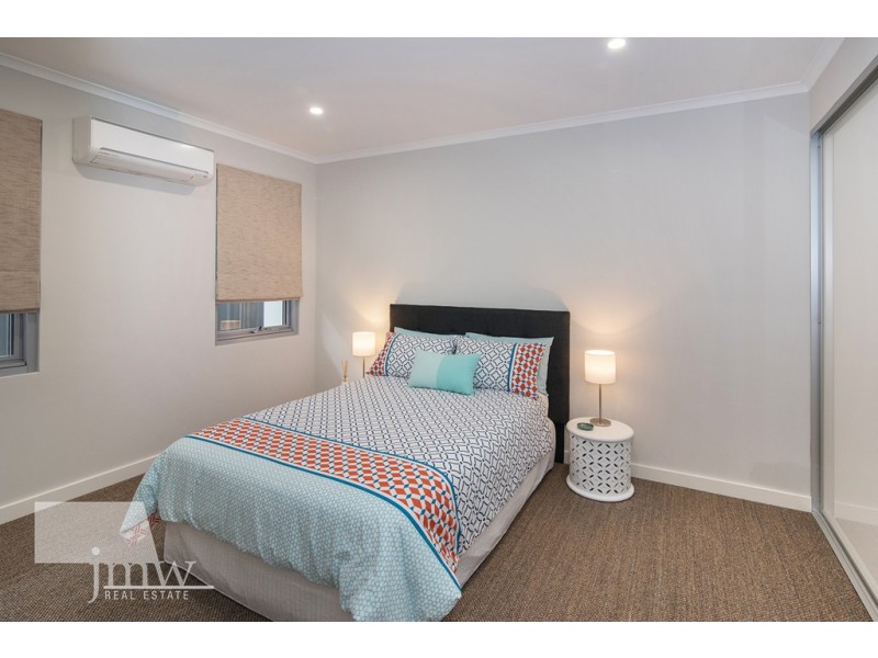 4 / 300 Geographe Bay Road, Quindalup WA 6281