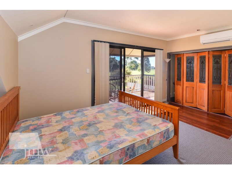 31 Amberley Loop, Dunsborough WA 6281