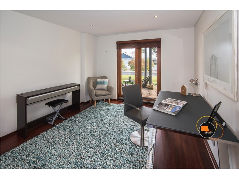 4 Lenamont Court, Dunsborough WA 6281