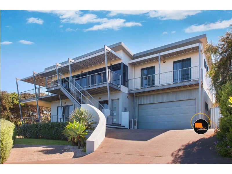 8 Lesueur Place, Gnarabup WA 6285