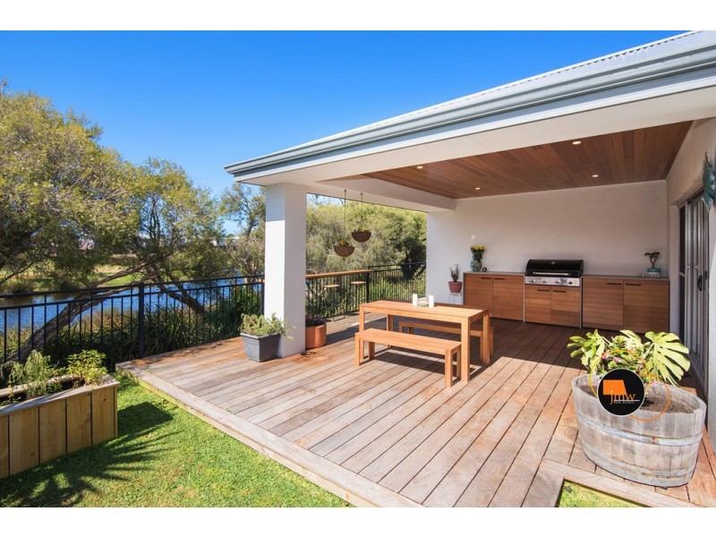 15 Aldercress Approach, Dunsborough WA 6281