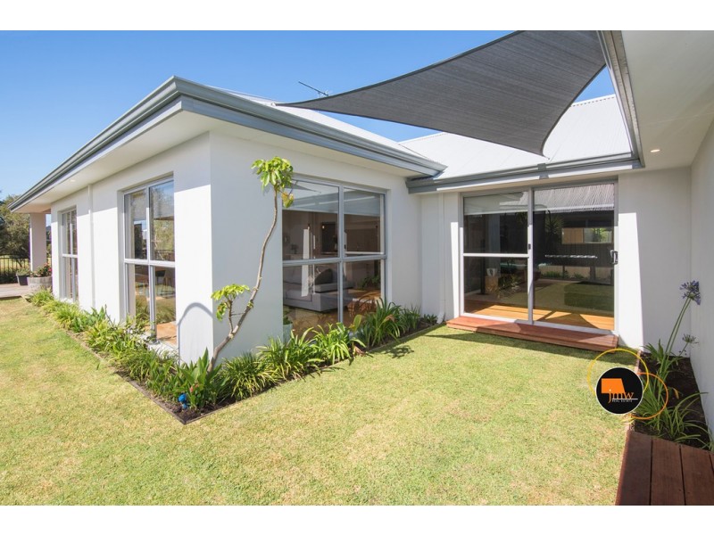 15 Aldercress Approach, Dunsborough WA 6281