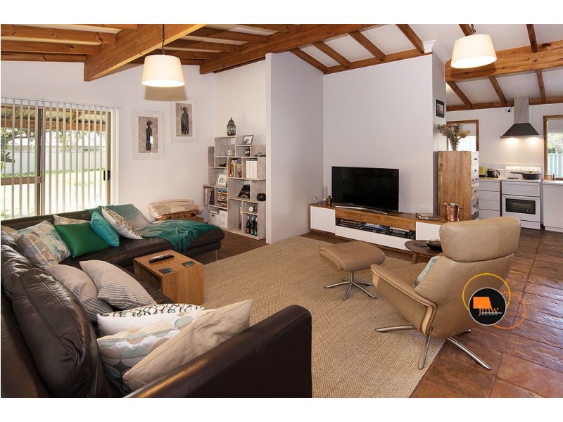 43 Chieftain Crescent, Dunsborough WA 6281